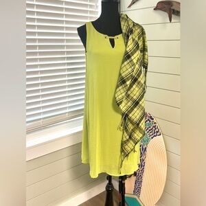 Tacera,Tequila-Time Lime, Shift, Easy Wear/Care, Flowy, Romantic, EUC, Size M